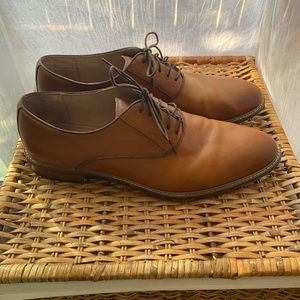 Light brown lace up dress shoes